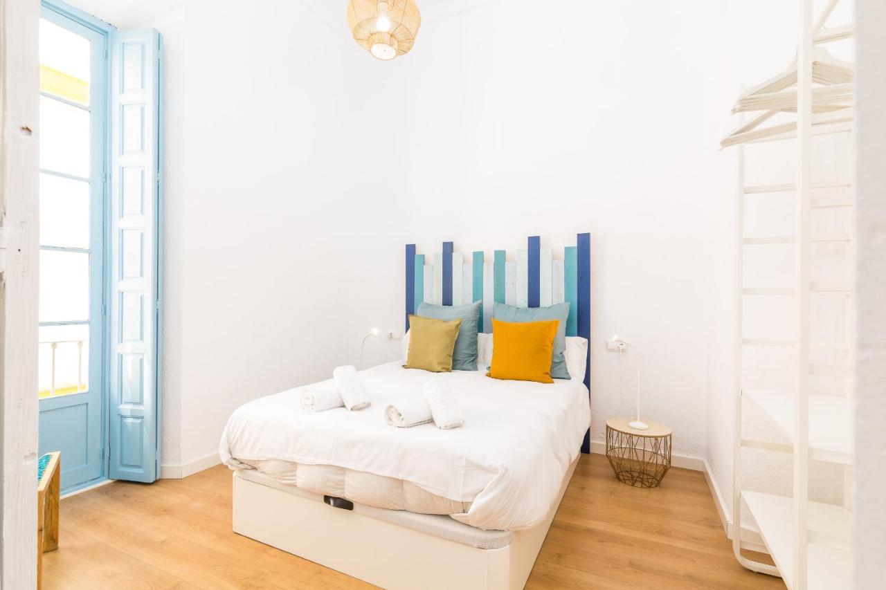 Suite Homes Apartamentos Plaza De La Merced Málaga Eksteriør bilde