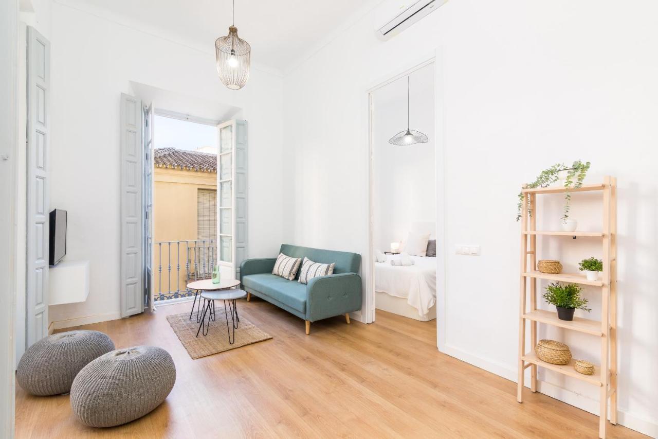 Suite Homes Apartamentos Plaza De La Merced Málaga Eksteriør bilde